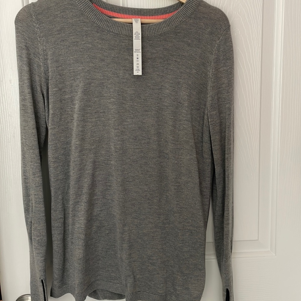 Lululemon sweater. Super comfy. Open back. Thumb holes